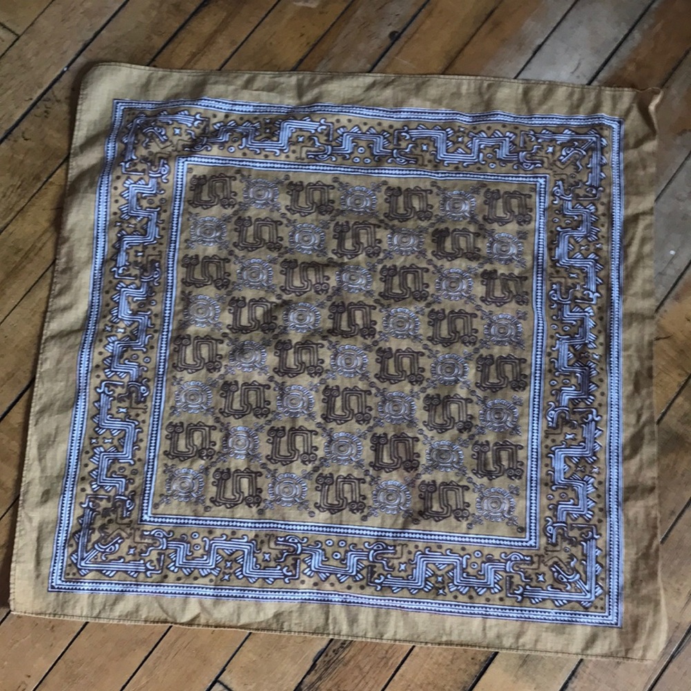 Elegant Brown and Blue Patterned Scarf